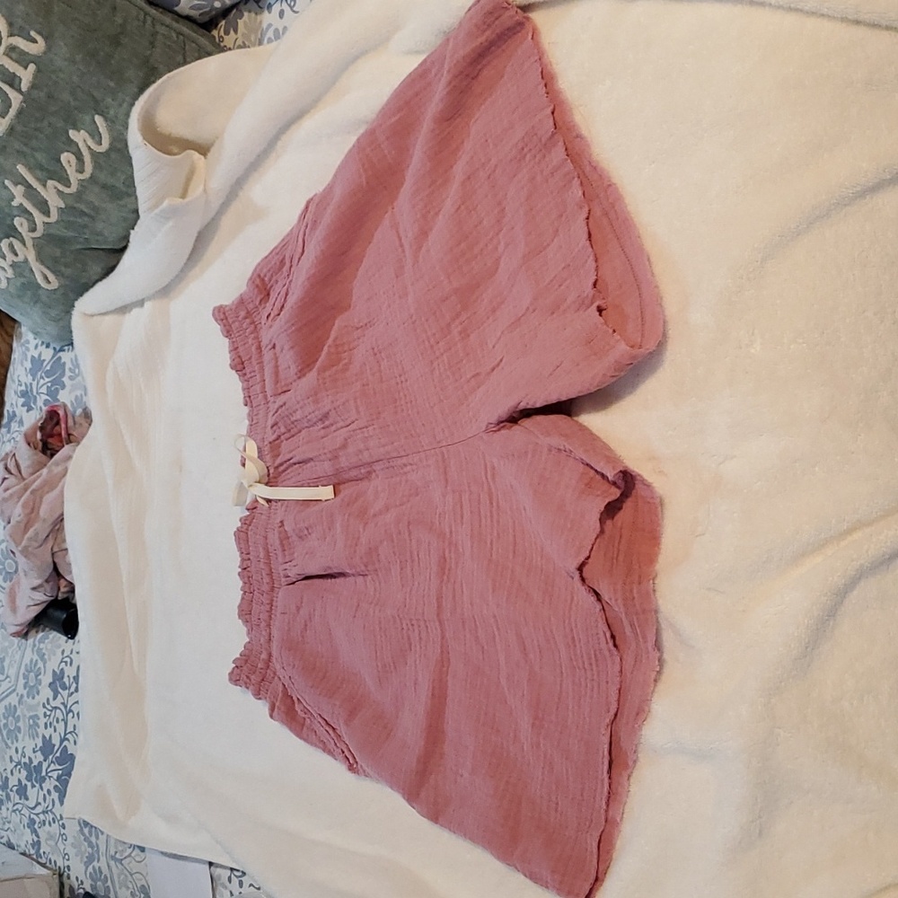 Zenana dusty pink shorts